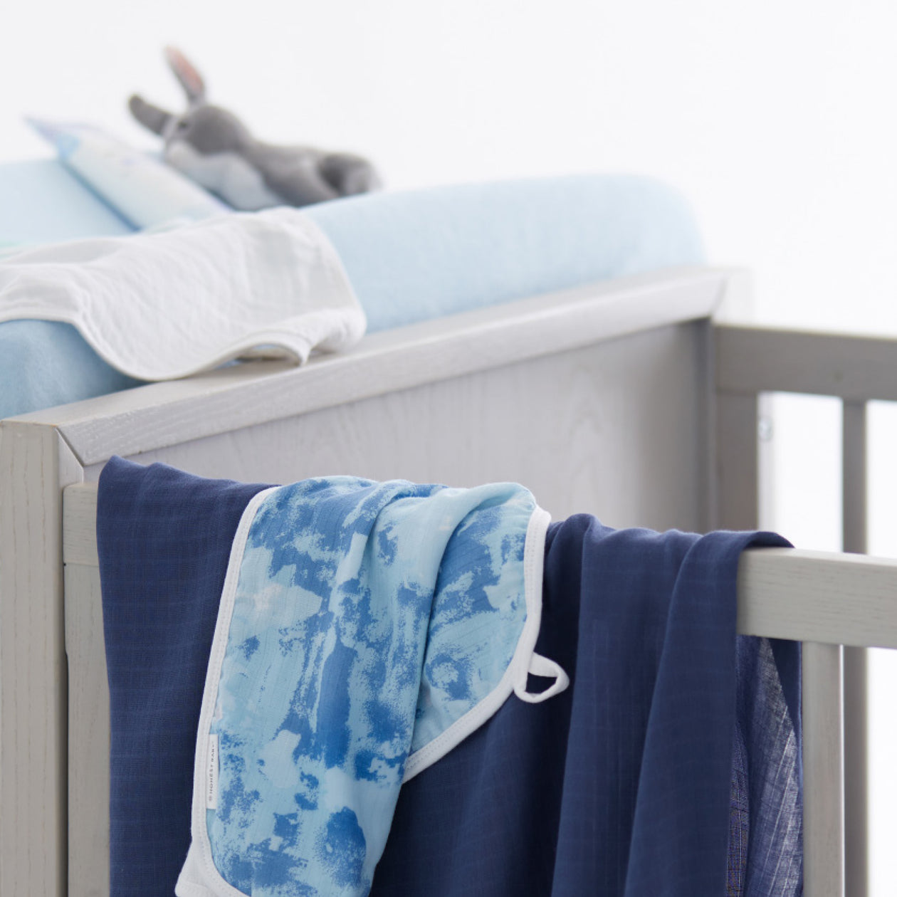 Organic Cotton Fitted Crib Sheet, Light Blue