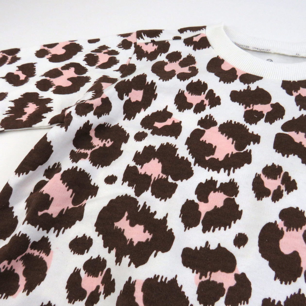 2-Piece Cozy Sweatsuit Set, Purr-fect Cheetah Ivory