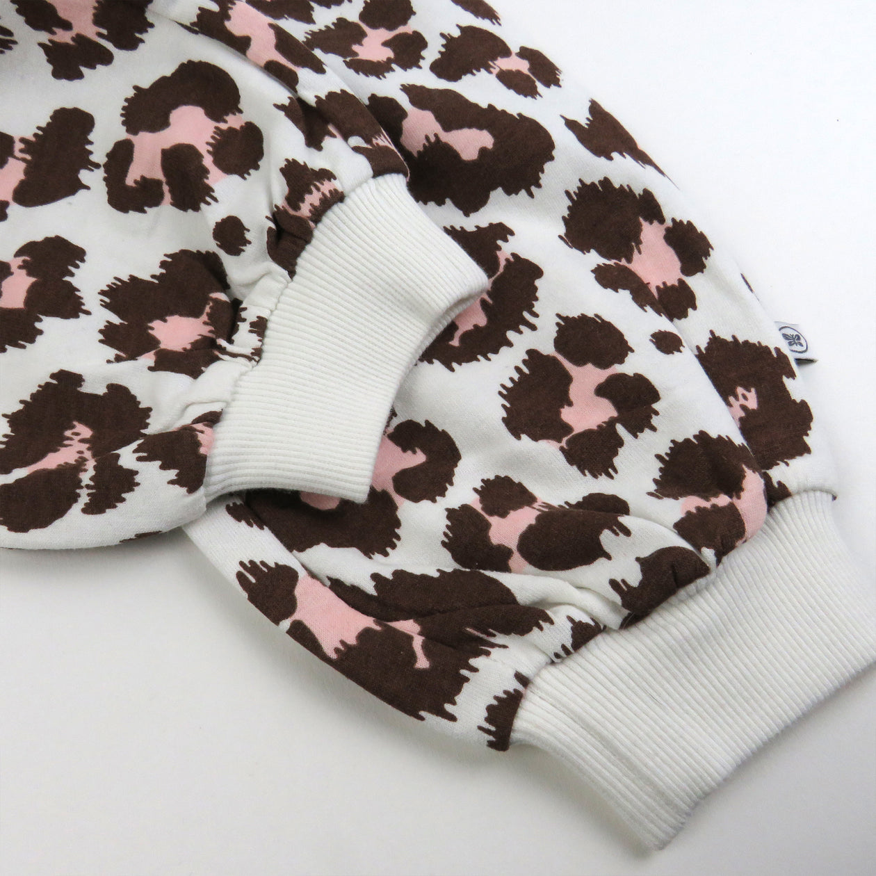 2-Piece Cozy Sweatsuit Set, Purr-fect Cheetah Ivory